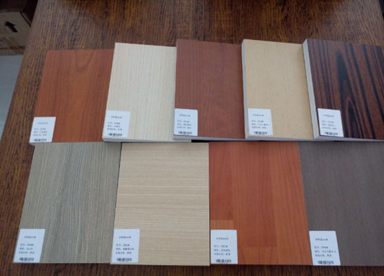 Risparmio energetico ignifugo della parete dell'interno del bordo della schiuma laminato grano di legno